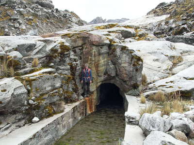 Quebrada Hualcán | Drainage tunnel of Laguna 513