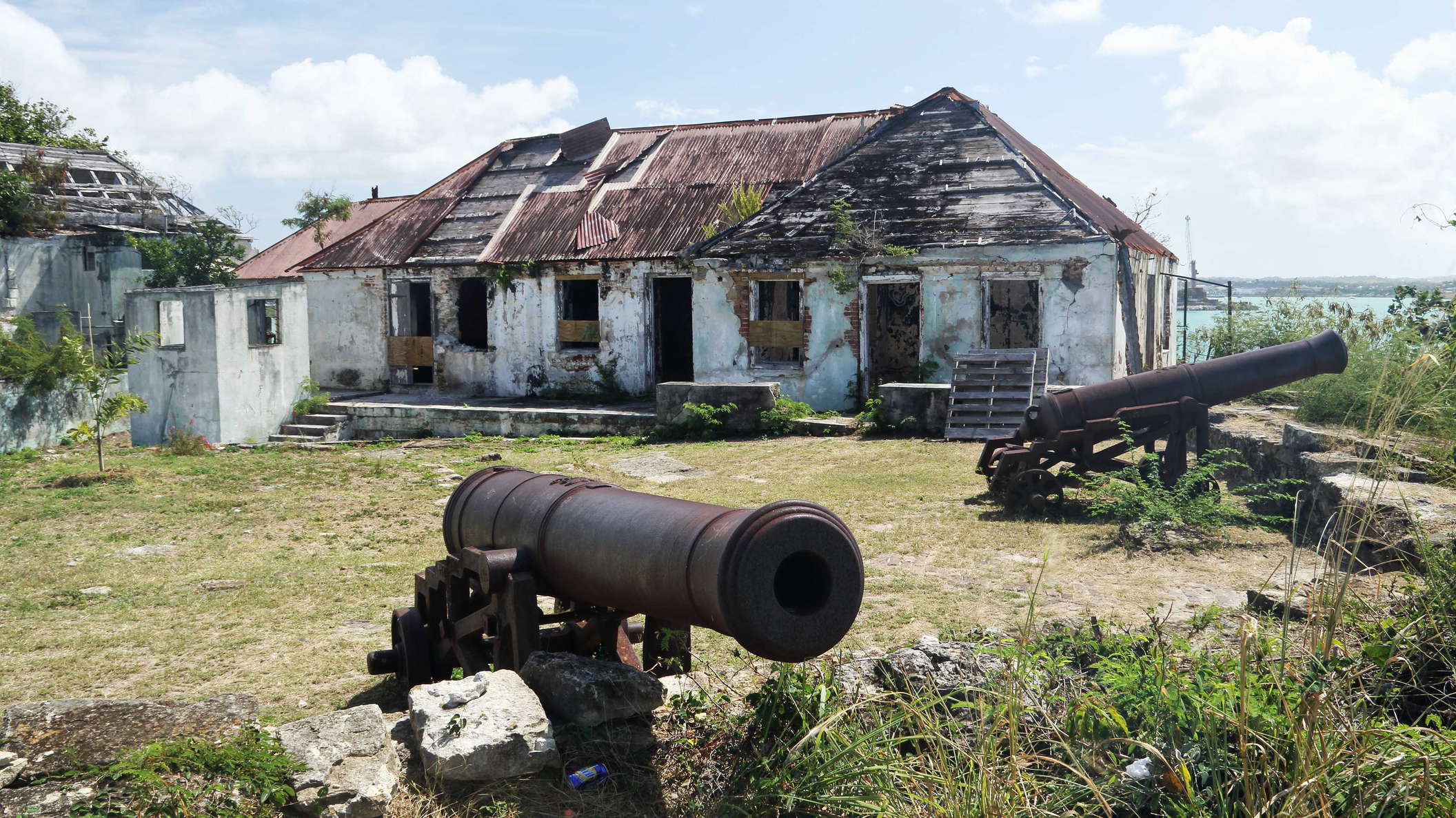 Fort James with cannon