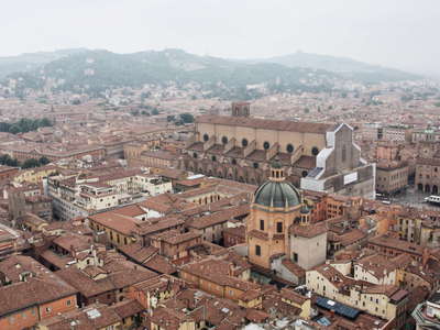 Bologna | Historic centre and Apennine