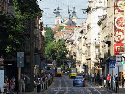 Lviv | Petra Doroshenka Street