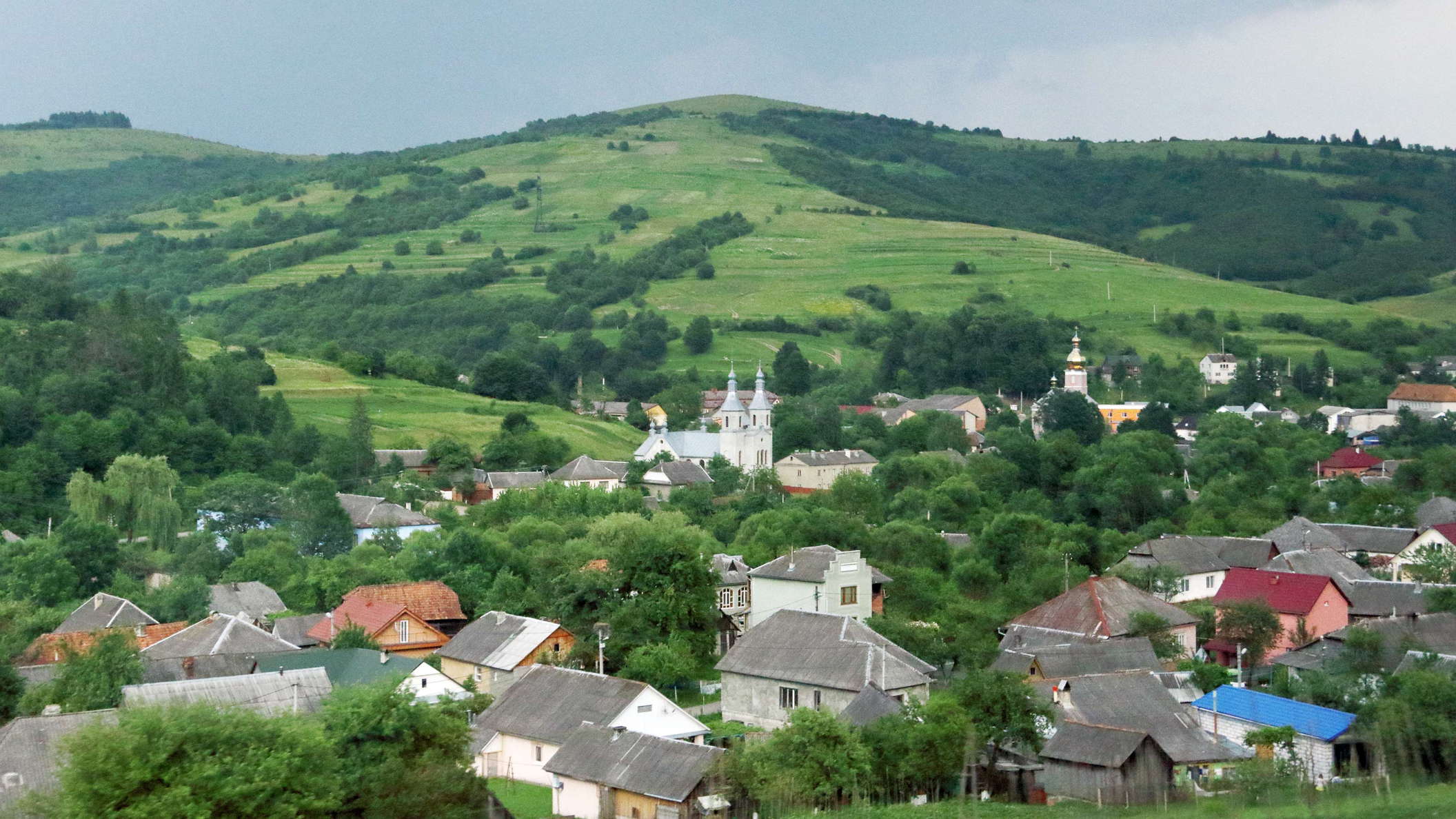 Carpathian Mountains with Nyzhni Vorota