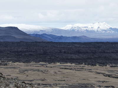 Dreki | Highland with Kollóttadyngja and lava field