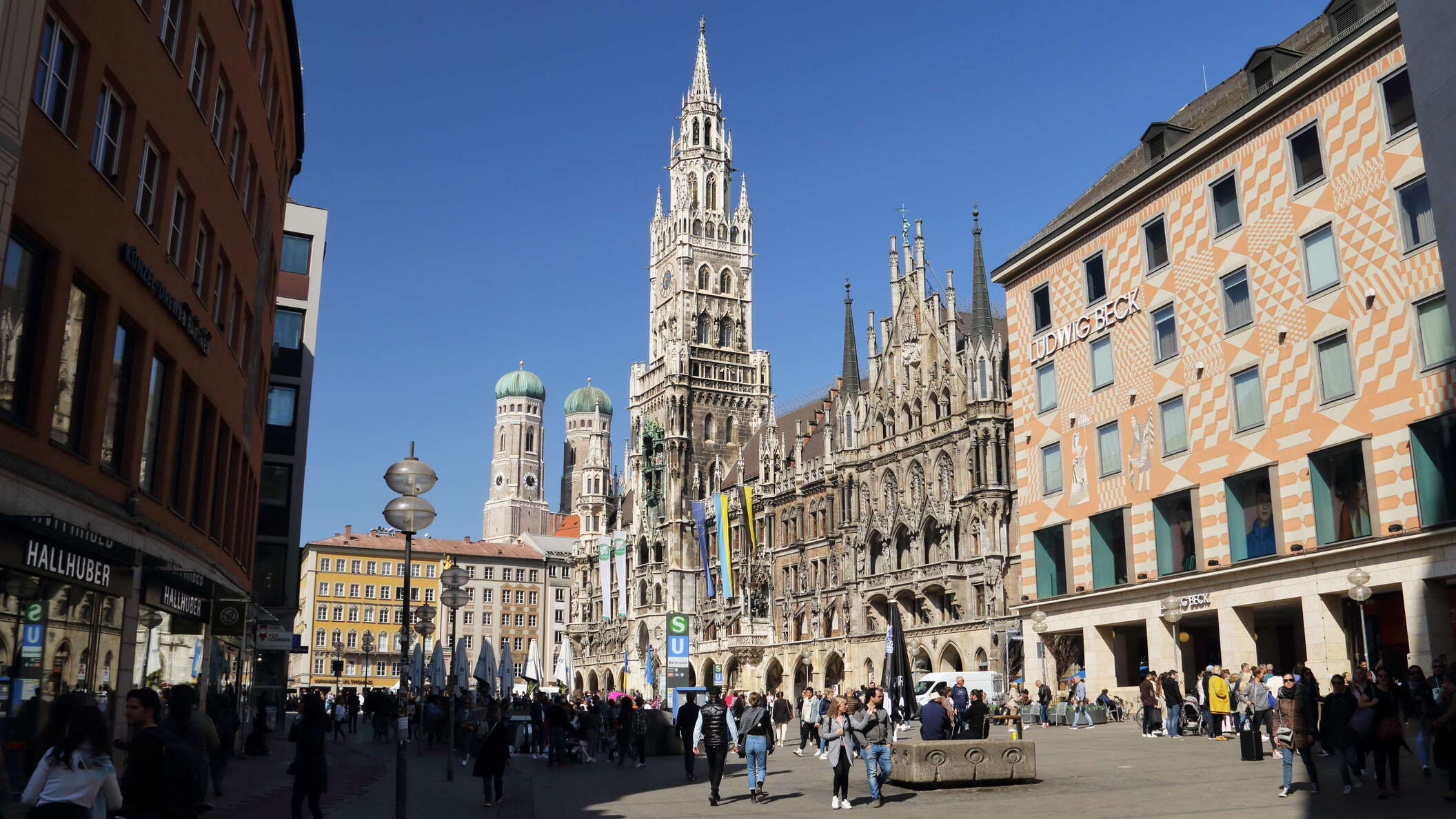 München | Marienplatz with Neues Rathaus