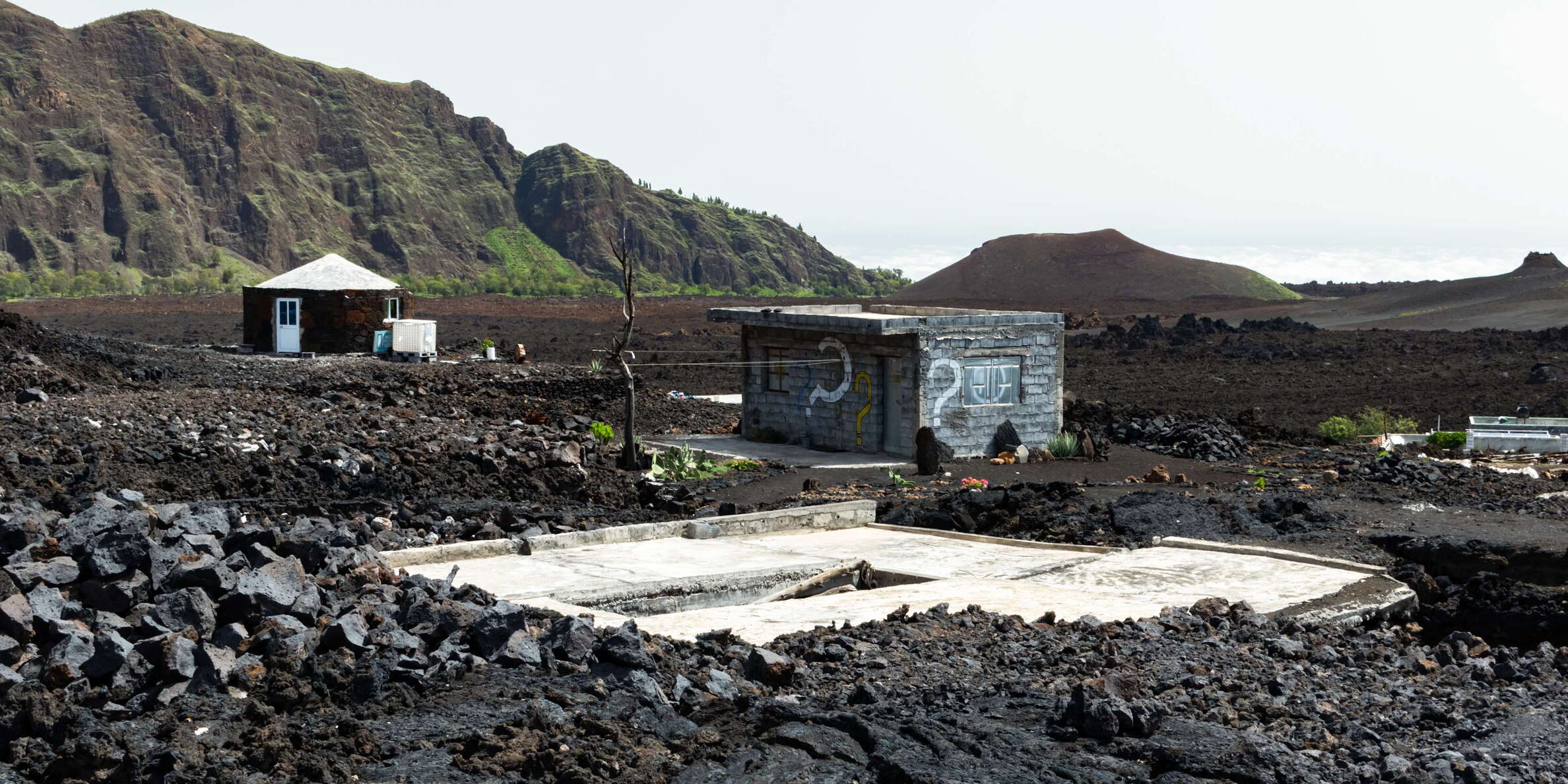 Fogo | Portela with house buried by lava