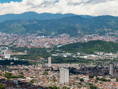 Medellín | Aranjuez and Cerro El Volador