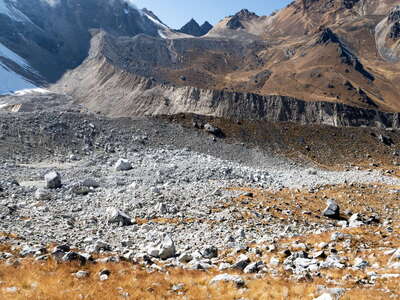 Cordillera Vilcabamba | Rock avalanche deposit at Abra Salkantay
