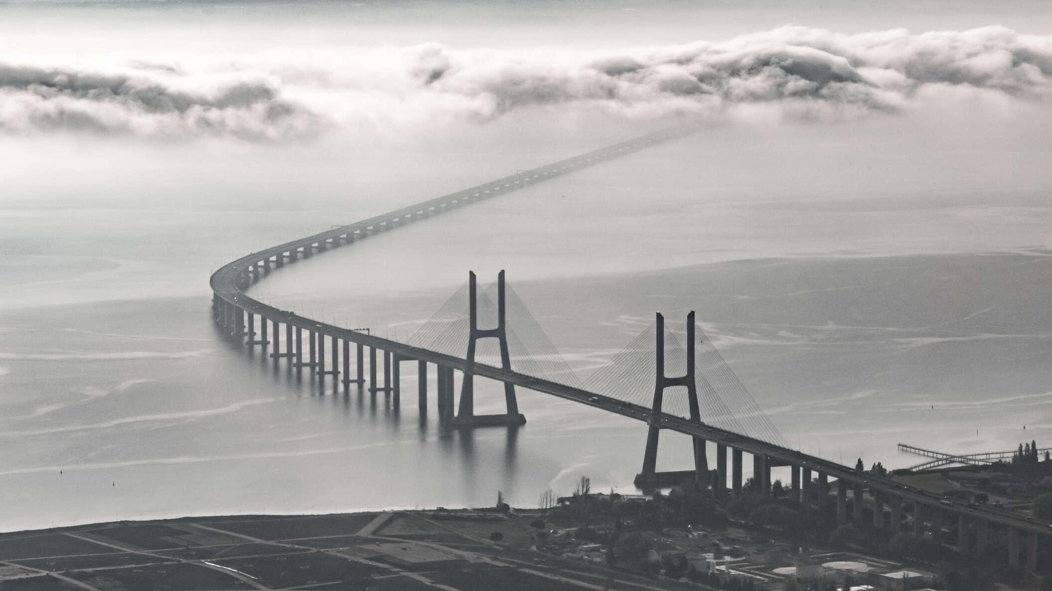 Lisboa | Rio Tejo with Ponte Vasco da Gama