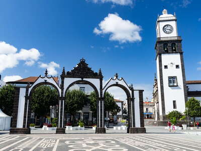 Ponta Delgada | Praça Gonçalo Velho Cabral