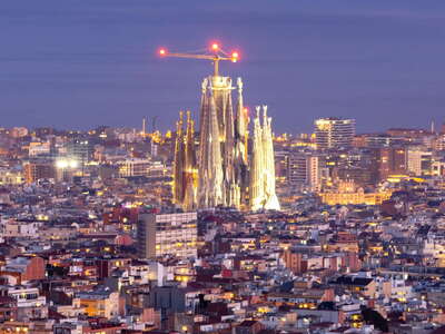 Barcelona | Sagrada Família at night