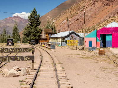 Puente del Inca | Old railway station