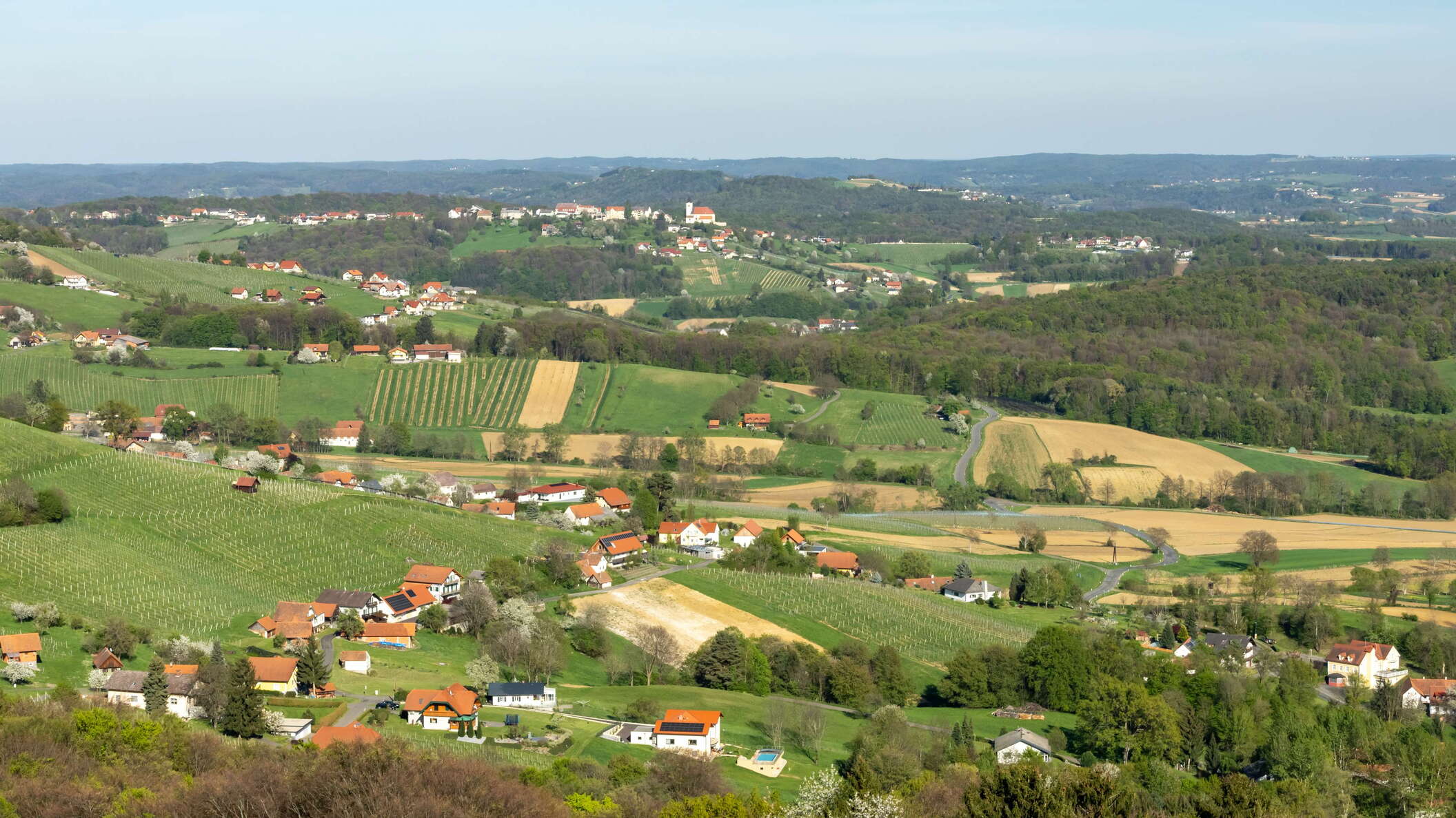 Oststeirisches Hügelland with St. Anna am Aigen