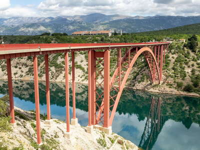 Maslenica | Novsko ždrilo with Maslenički most