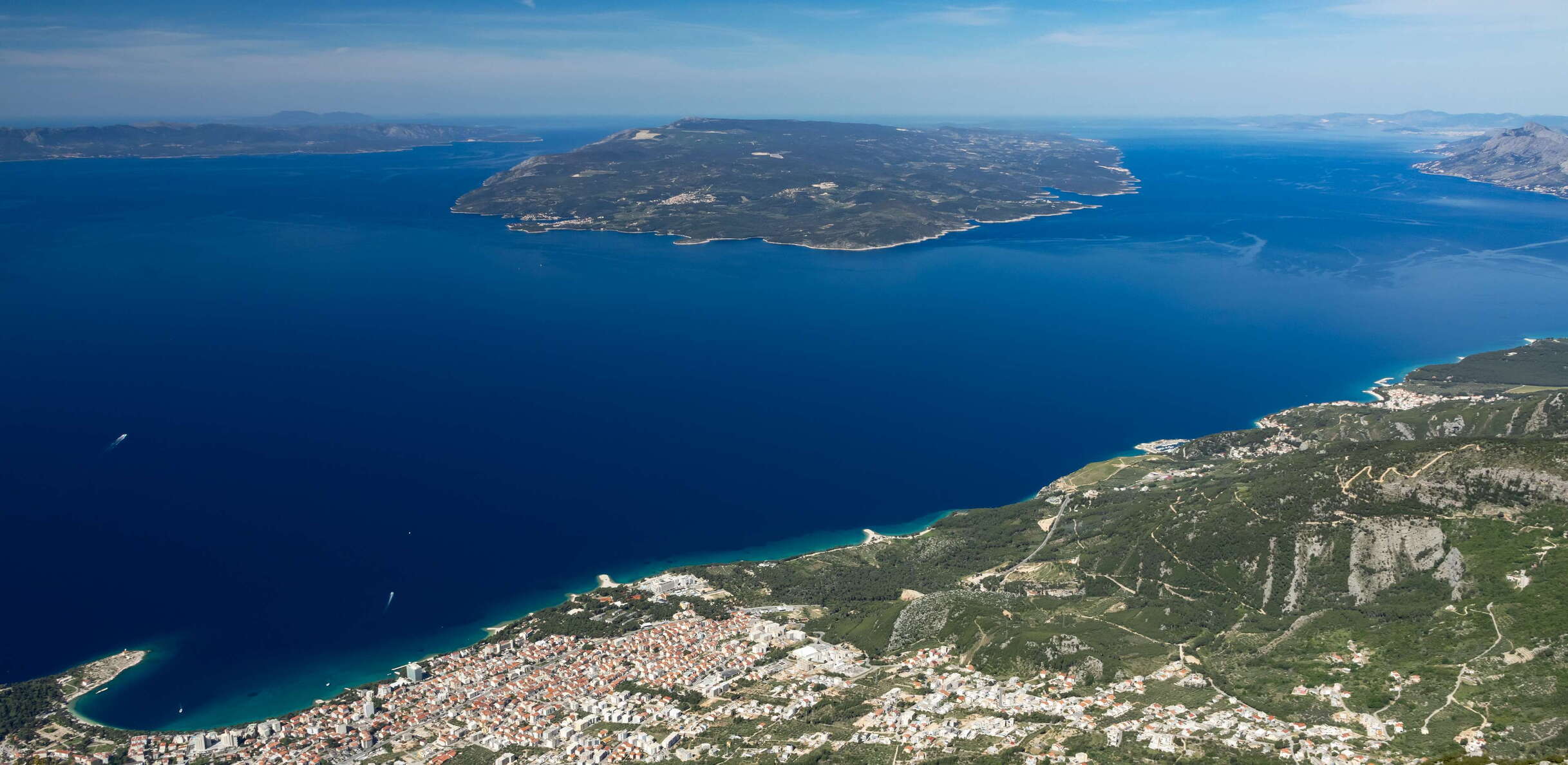 Makarsko primorje and Brač