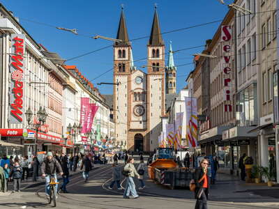 Würzburg | Domstraße with Dom St. Kilian