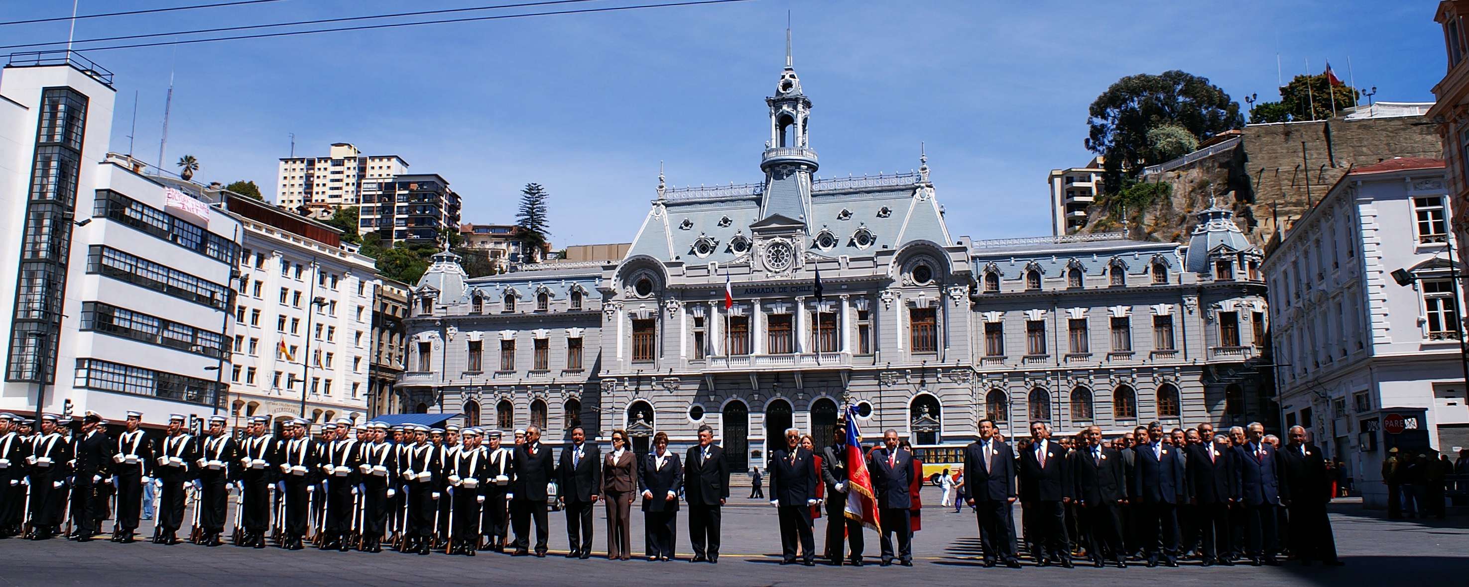 Plaza Sotomayor, the central square of Valparaíso, with an army parade and the Armada de Chile Building in the background WI_ch297a.jpg